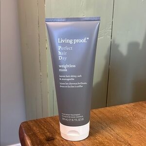 Living Proof Perfect Hair Day Weightless Mask